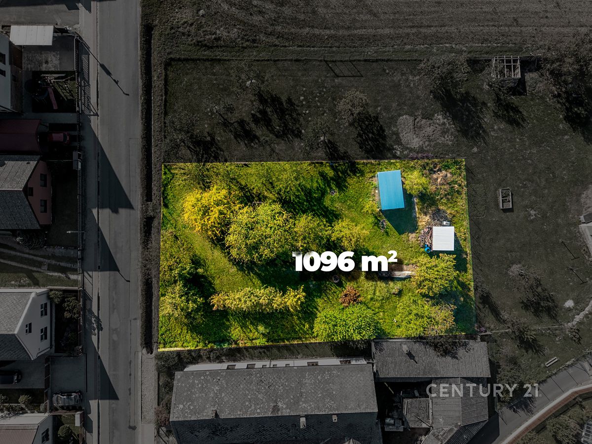 Prodej stavebního pozemku 1096 m² – fotografie 3
