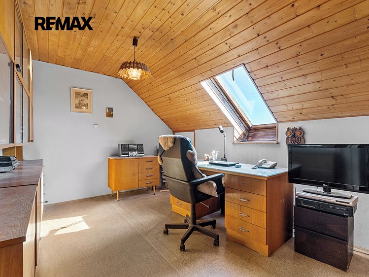 Prodej domu, 302 m² (44 z 75)
