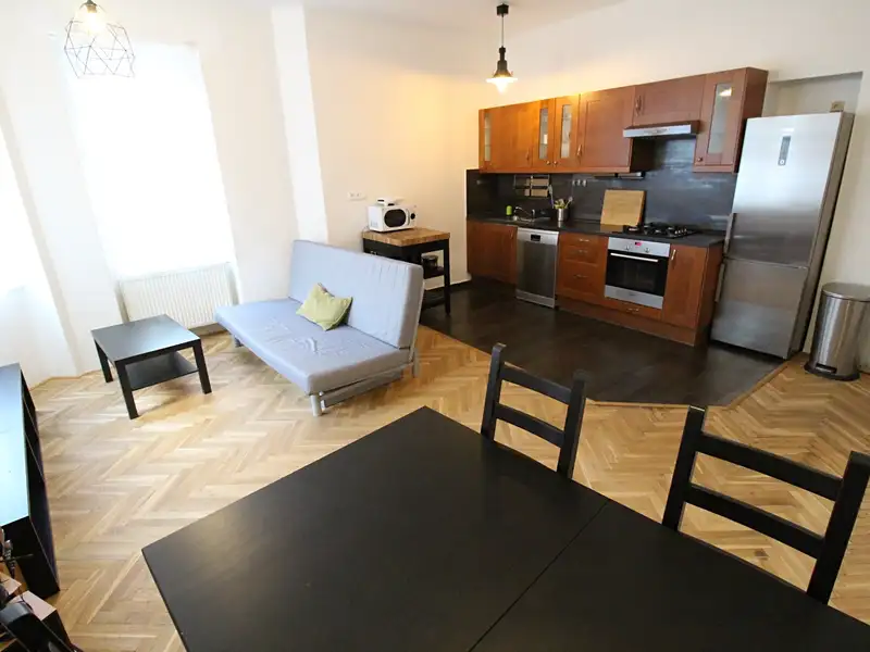 Pronájem bytu 4+kk 98 m², Praha – náhled fotky 2