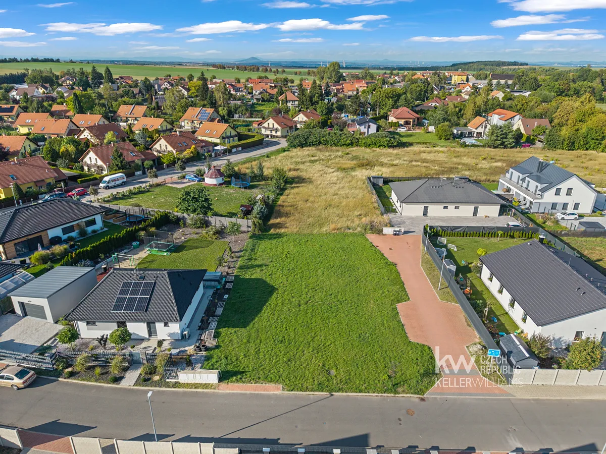 Prodej stavebního pozemku 754 m²