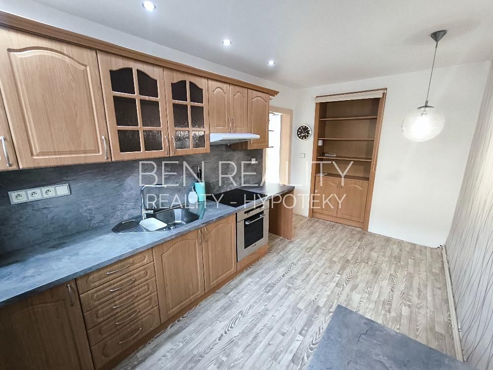 Prodej bytu 2+1 65 m² – fotografie 5
