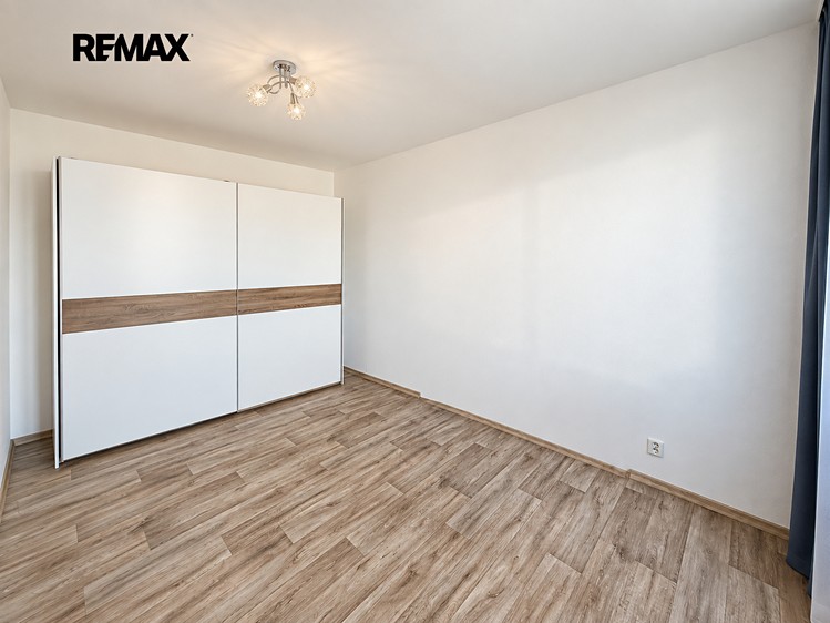 Квартира 4+kk на продаж, 66 м² (11 з 27)