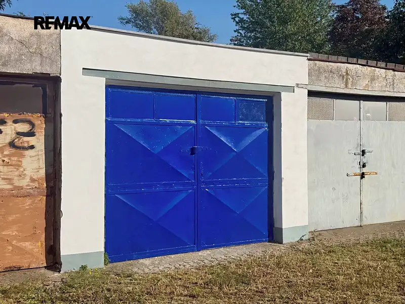 Pronájem garáže 18 m², Praha – náhled fotky 3