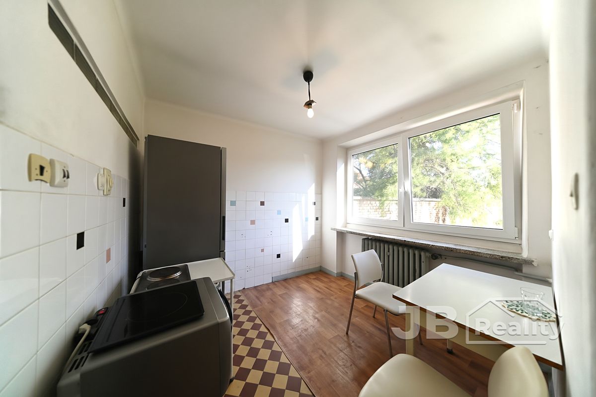 Prodej rodinného domu 110 m², pozemek 1078 m² – fotografie 4