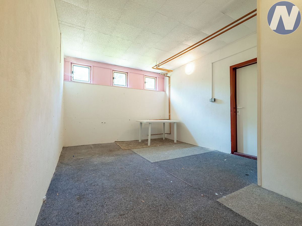 Pronájem komerční nemovitosti 21 m² – fotografie 4