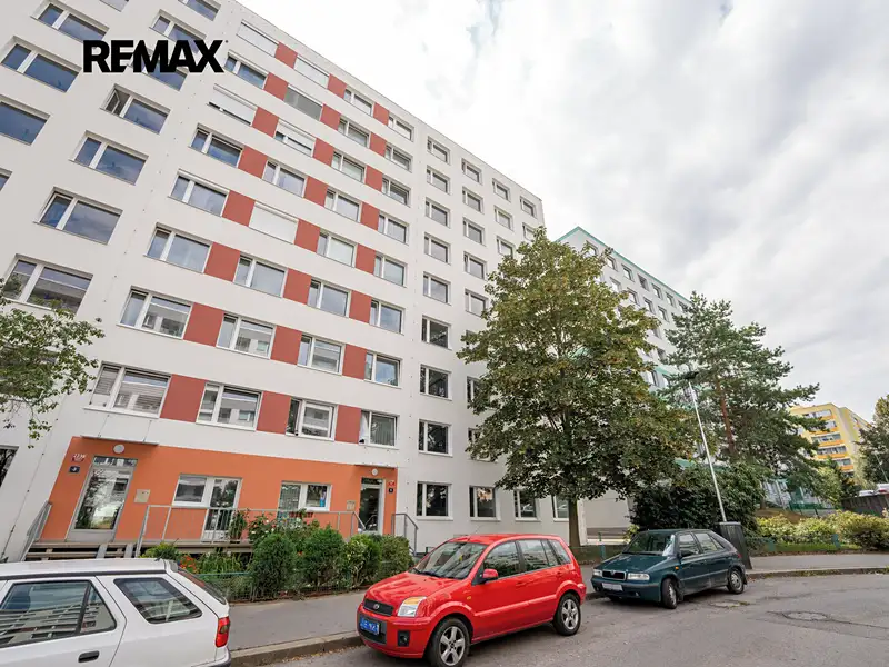 Prodej bytu 3+1 71 m², Praha – náhled fotky 3