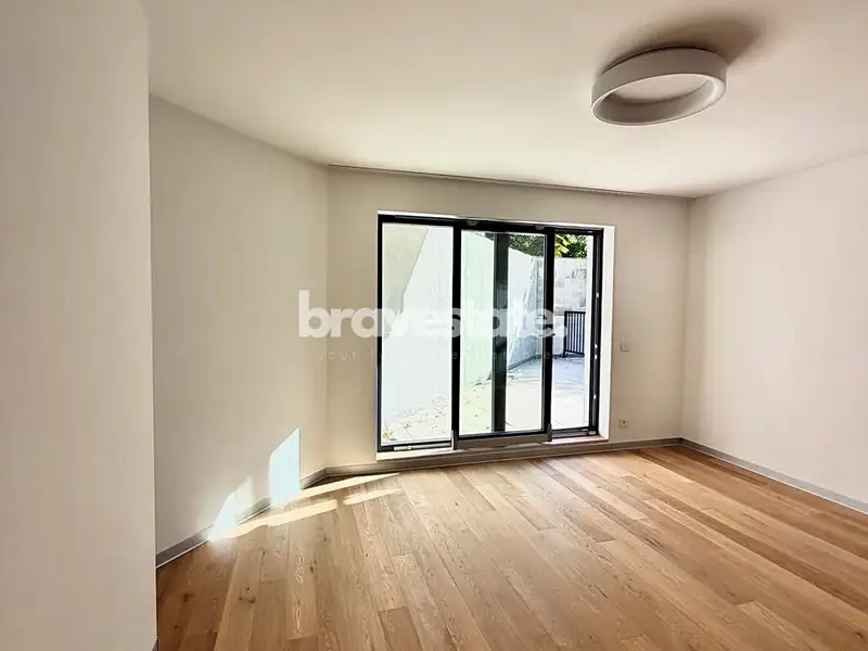 Pronájem bytu 2+kk, 52 m², Praha 10, Praha