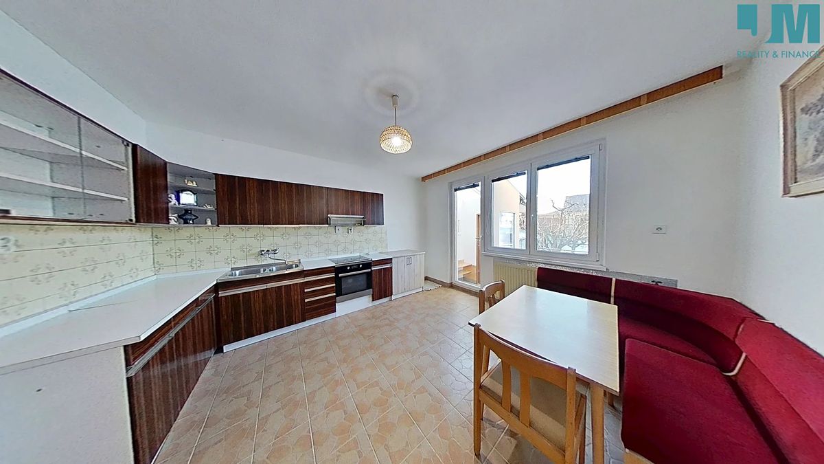 Pronájem bytu 3+1 92 m²