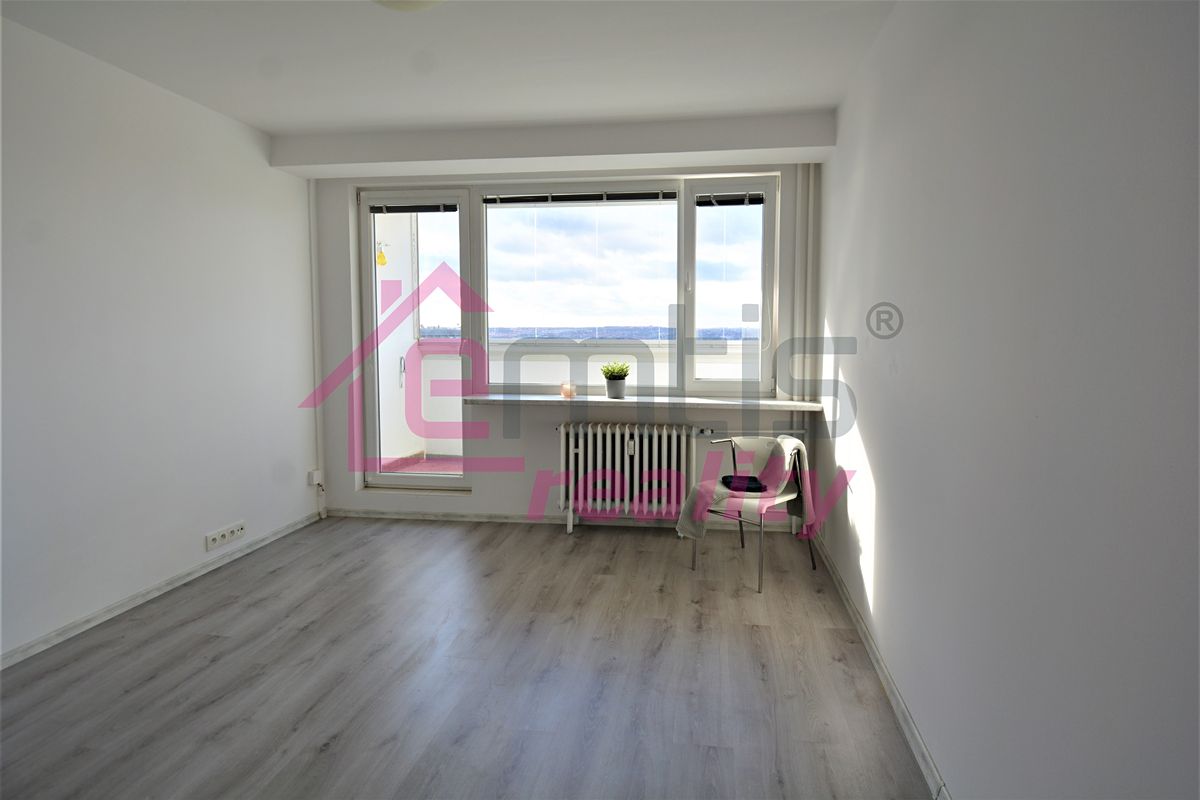 Pronájem bytu 1+kk 25 m², Praha – fotka 1 z 3