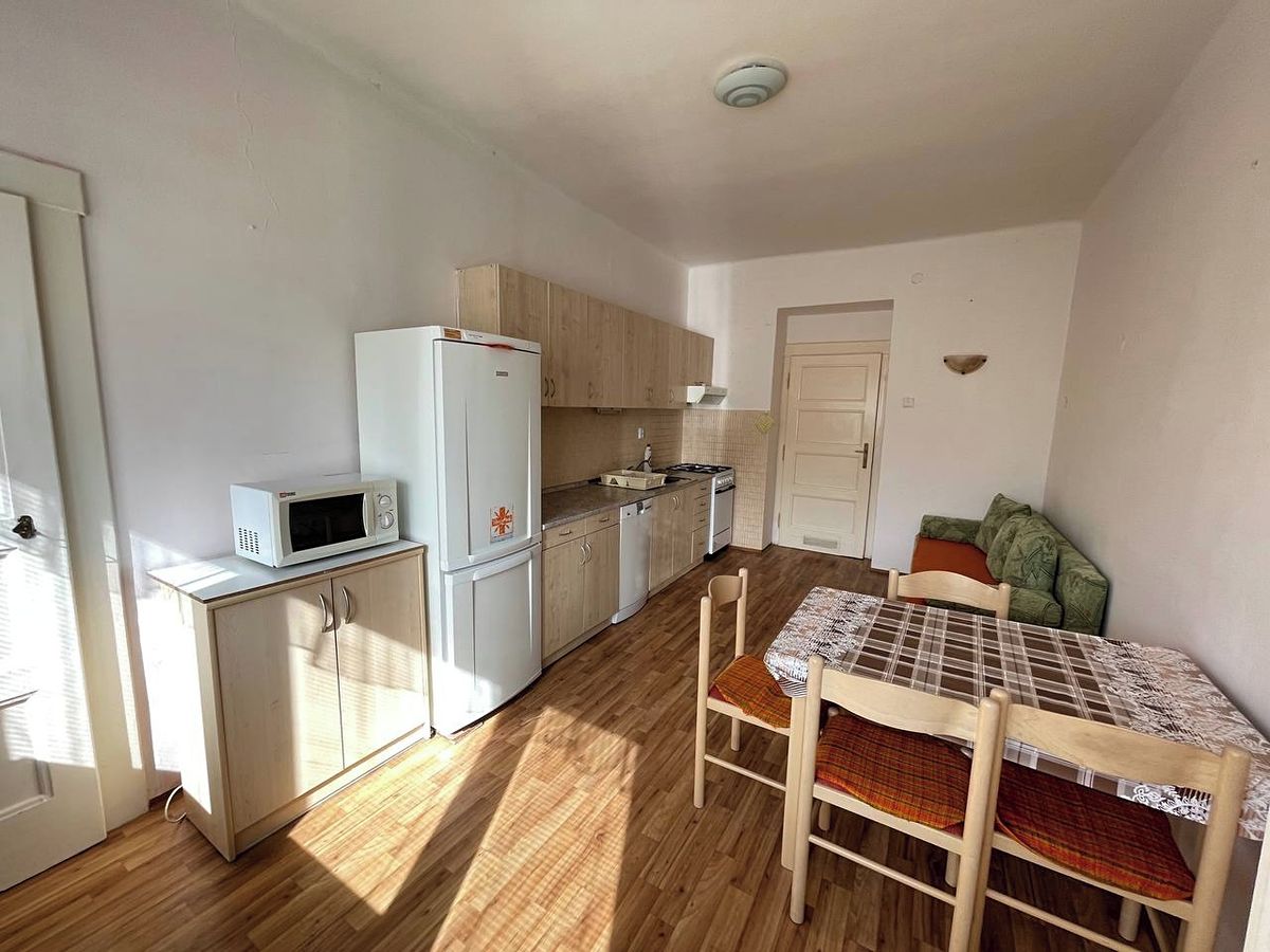 Pronájem bytu 2+kk 54 m² – fotografie 3
