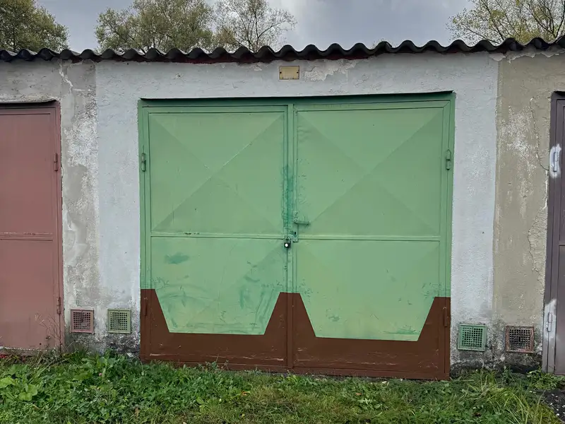 Pronájem garáže 20 m², Karlovy Vary – náhled fotky 2