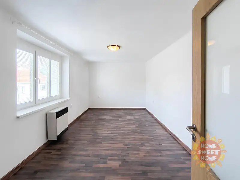 Pronájem bytu 2+kk 51 m², Praha – náhled fotky 1