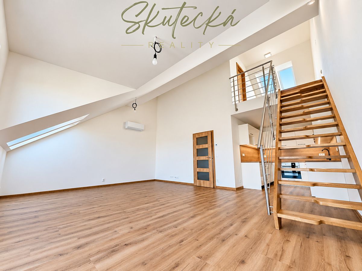 Pronájem bytu 3+kk 92 m², Hodonín – fotka 1 z 3