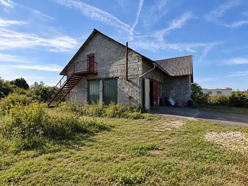 Prodej výrobní haly, prostoru 225 m², Horka I – náhled fotky 2