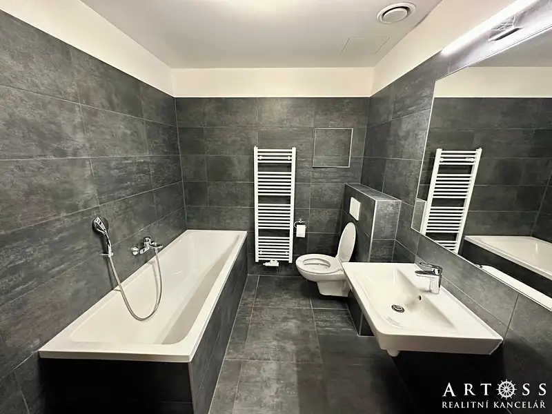 Pronájem bytu 2+kk 58 m², Blansko – náhled fotky 2