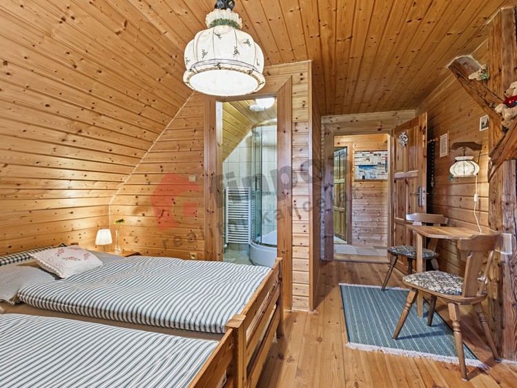 Prodej domu, 233 m² (18 z 24)