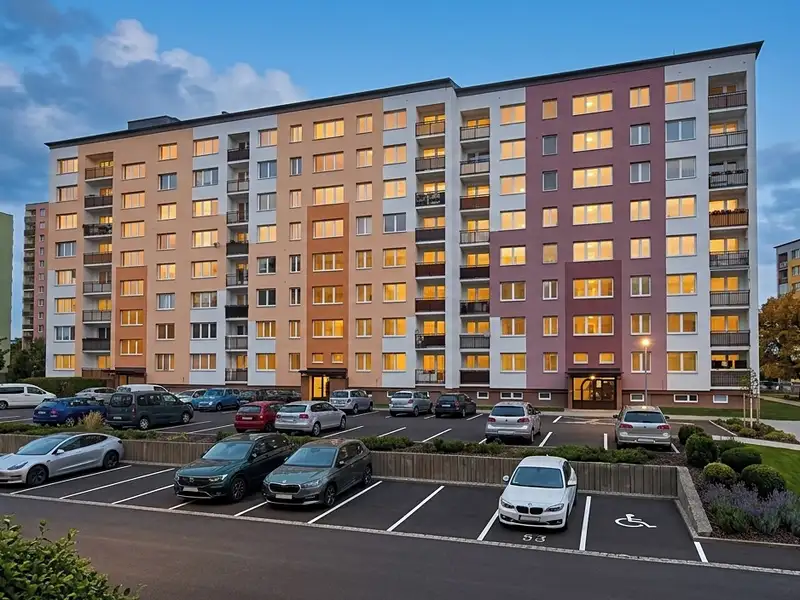 Prodej bytu 2+1 44 m², Opava – náhled fotky 1