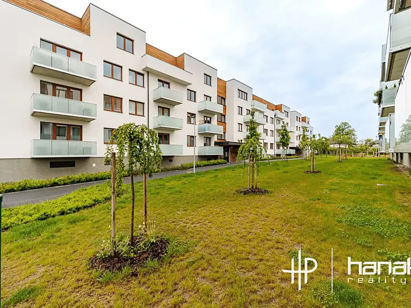 Pronájem bytu 2+kk 53 m², Olomouc – náhled fotky 1