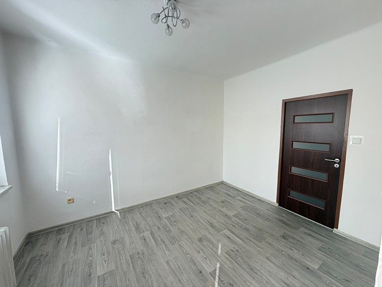 Wohnung 3+1 zur Miete, 58 m² (3 von 11)