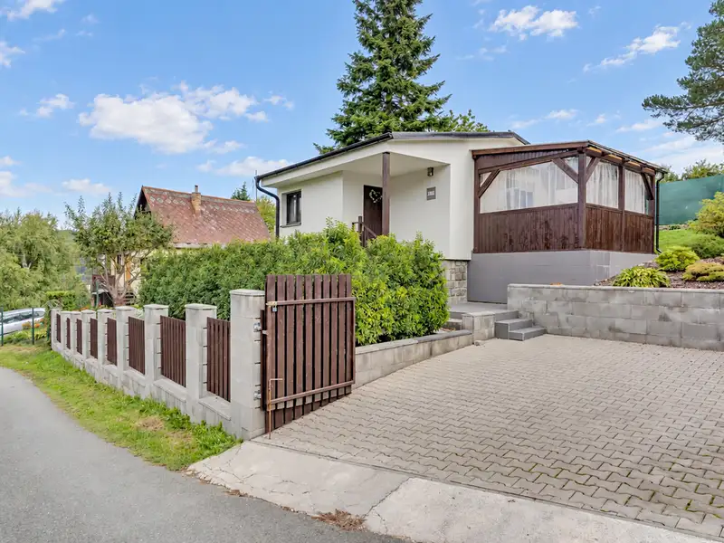 Prodej chaty 43 m², pozemek 365 m², Sázava – náhled fotky 1