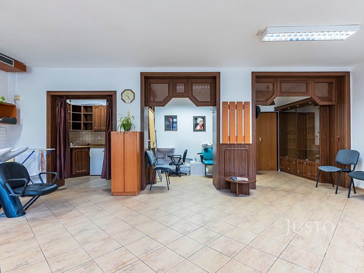 Комерційне приміщення в оренду, 54 м² (4 з 27)