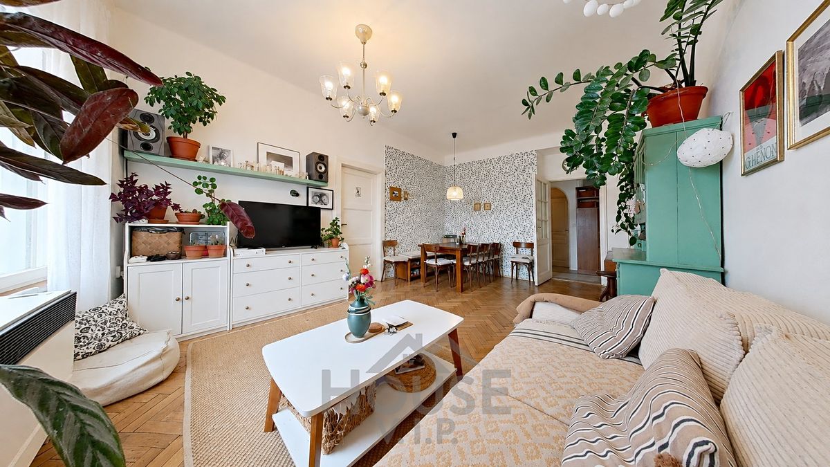 Prodej bytu 3+1 80 m², Praha – fotka 1 z 3