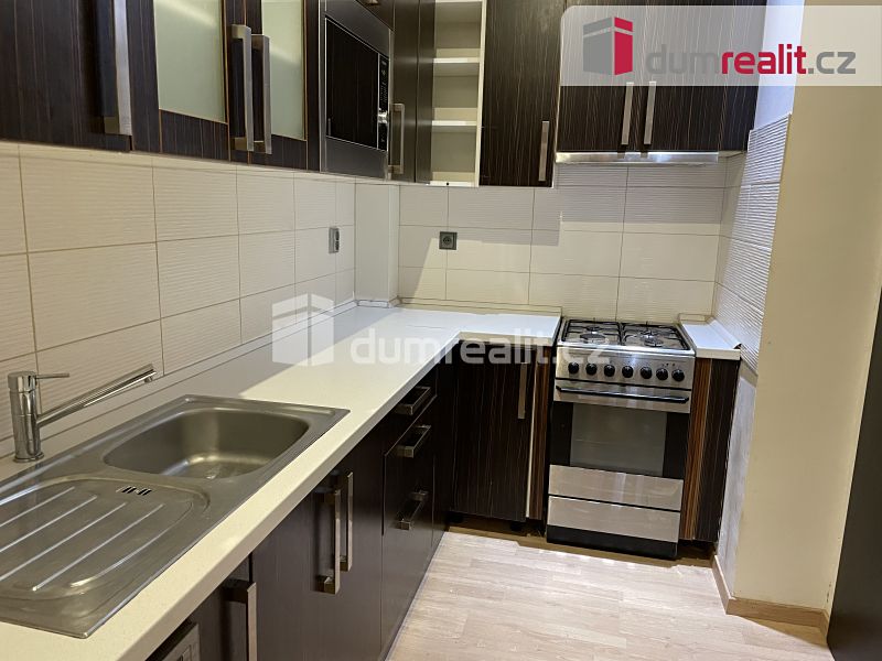 Pronájem bytu 2+1 60 m², Praha – fotka 1 z 3