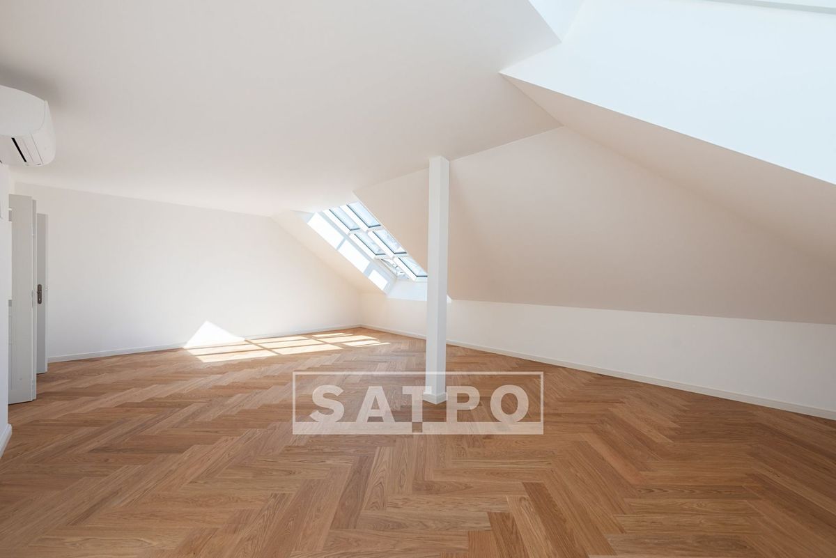 Prodej bytu 2+kk 59 m², Praha – fotka 1 z 3
