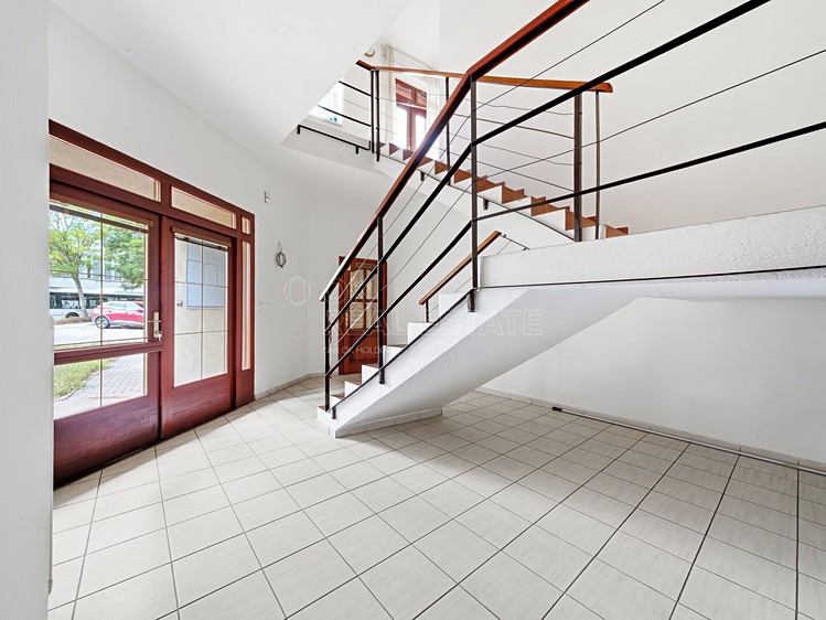 Prodej komerčního prostoru, 630 m² (14 z 83)