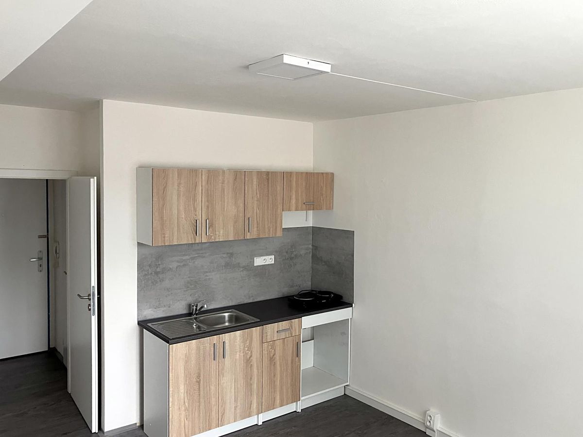 Prodej bytu 1+kk 25 m², Zlín – fotka 1 z 3