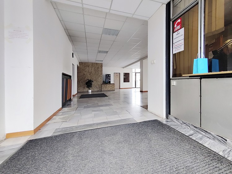 Pronájem komerčního prostoru, 25 m² (5 z 11)