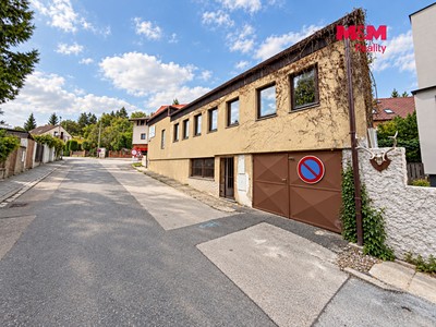 Комерційне приміщення на продаж, 151 м² (2 з 19)