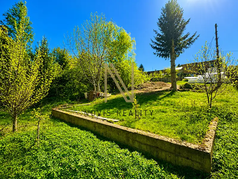 Prodej stavebního pozemku 400 m², Plzeň – náhled fotky 3