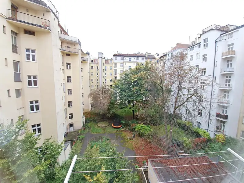 Pronájem bytu 2+kk 46 m², Praha – náhled fotky 2