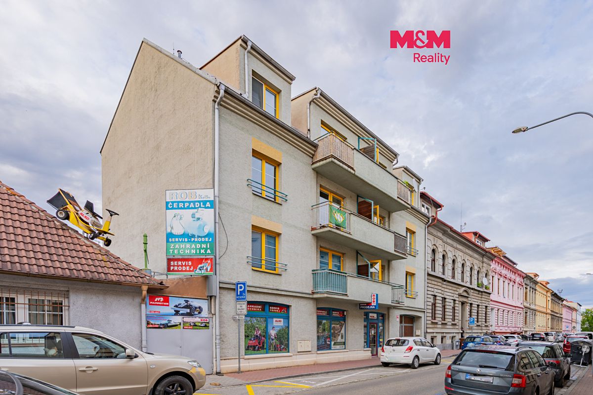 Pronájem bytu 2+kk 44 m², České Budějovice – fotka 1 z 3