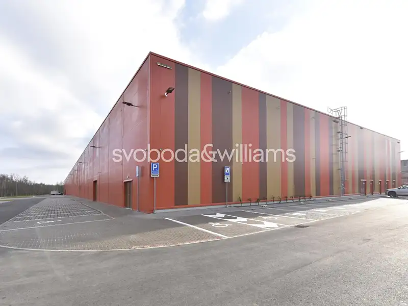Pronájem výrobní haly, prostoru 7500 m², Ostrava – náhled fotky 3