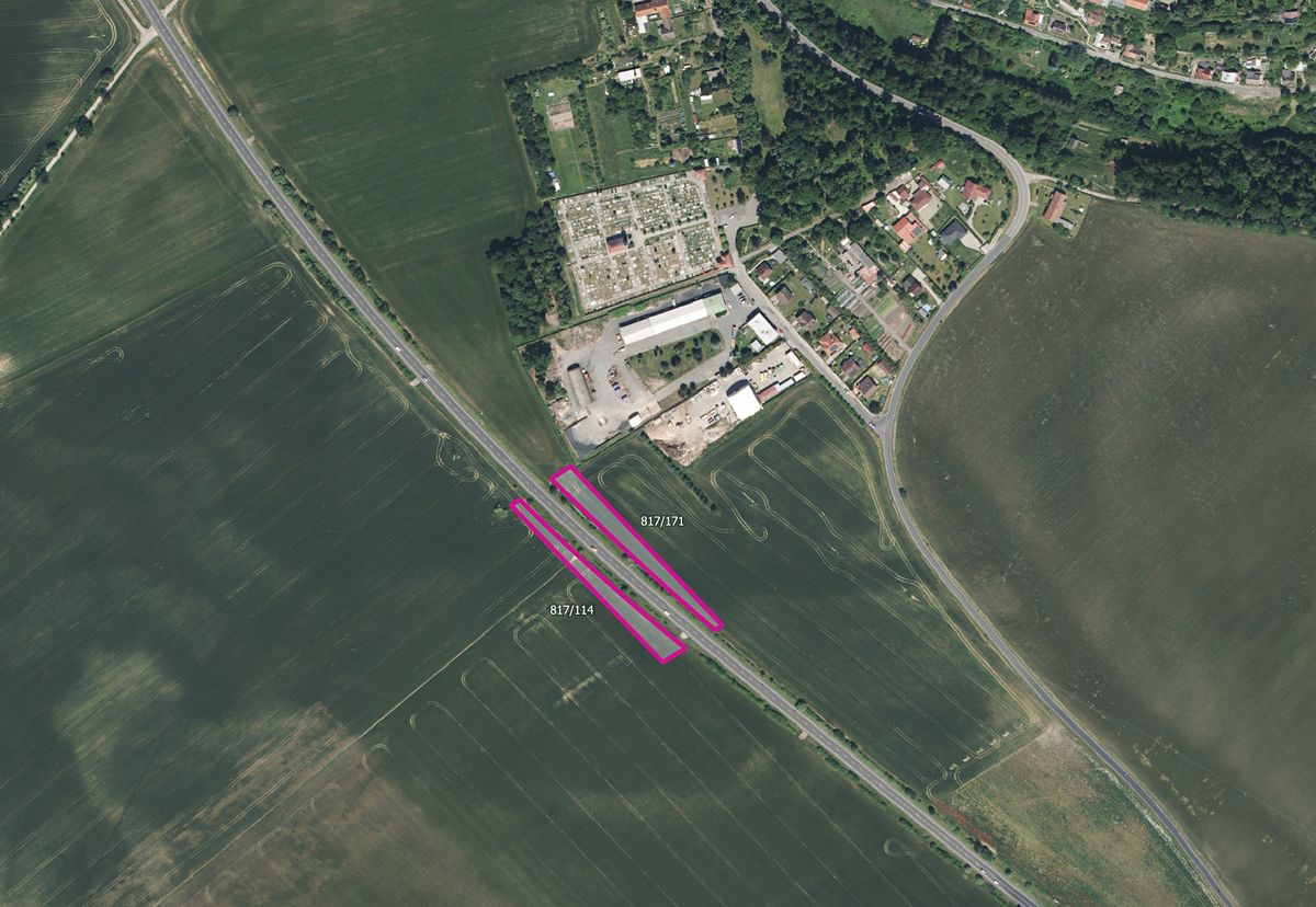 Prodej pole 3526 m², Bělá pod Bezdězem – fotka 1 z 3