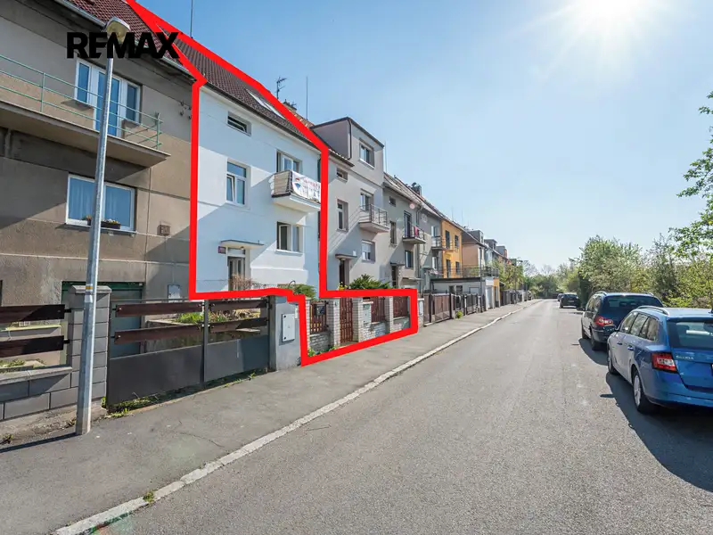 Prodej vícegeneračního domu 240 m², pozemek 197 m², Praha – náhled fotky 1