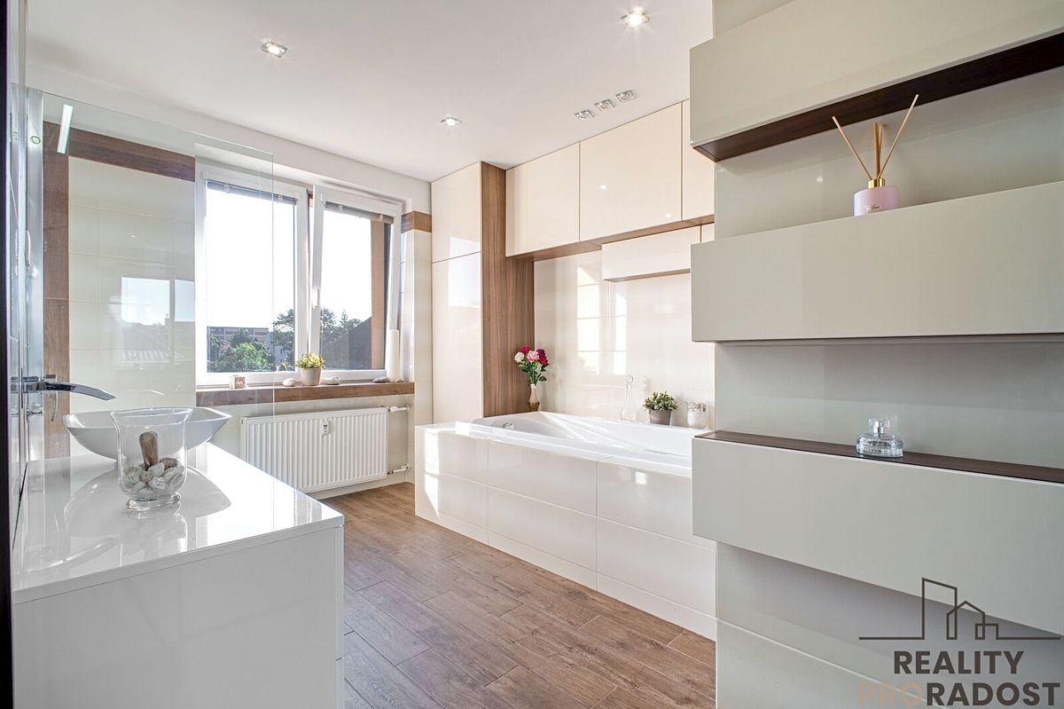 Prodej bytu 2+kk 79 m²