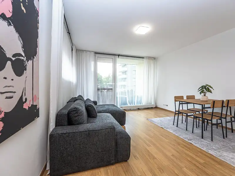 Prodej bytu 2+kk 59 m², Praha – náhled fotky 3