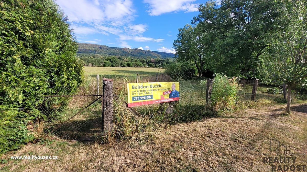 Prodej zahrady 2040 m², Hranice – fotka 1 z 3