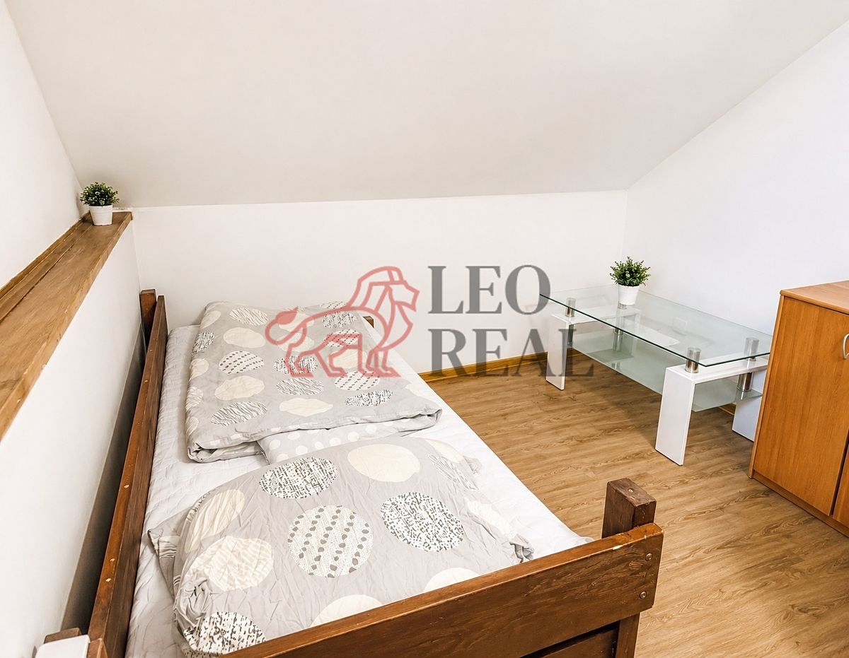 Pronájem bytu pokoje 10 m², Břeclav – fotka 1 z 3