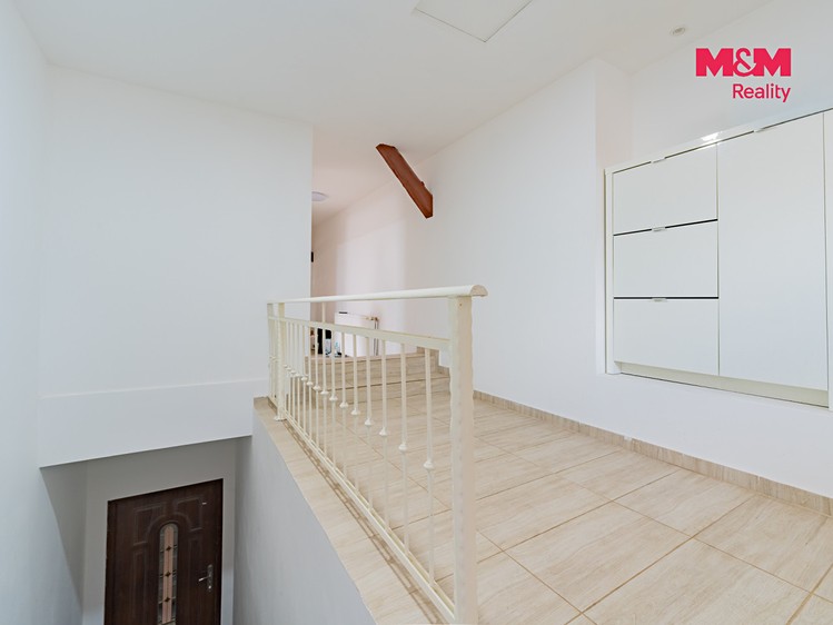 Квартира atypical в оренду, 200 м² (13 з 23)