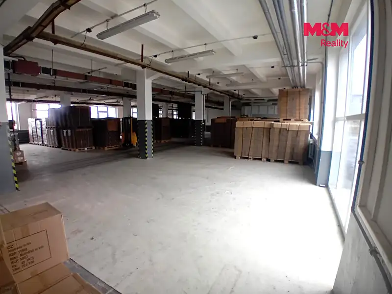 Pronájem výrobní haly, prostoru 835 m², Červený Kostelec – náhled fotky 2