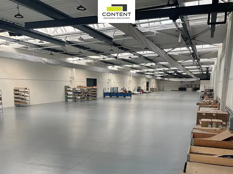 Pronájem výrobní haly, prostoru 4762 m², Plzeň – náhled fotky 2
