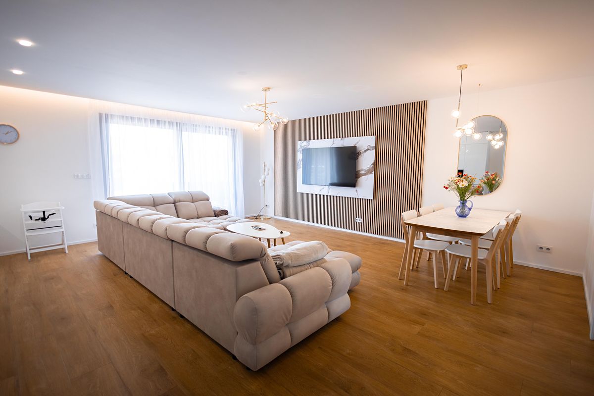 Pronájem bytu 4+kk 118 m², Dolní Věstonice – fotka 1 z 3