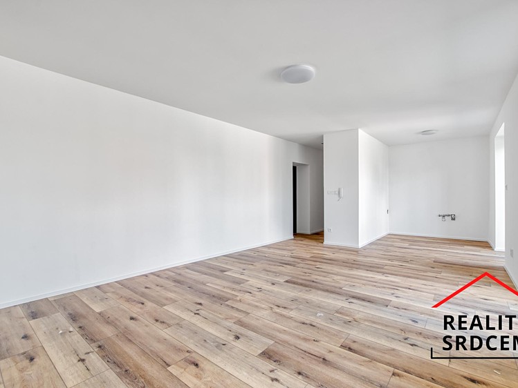 Pronájem bytu 2+kk, 62 m² (4 z 24)