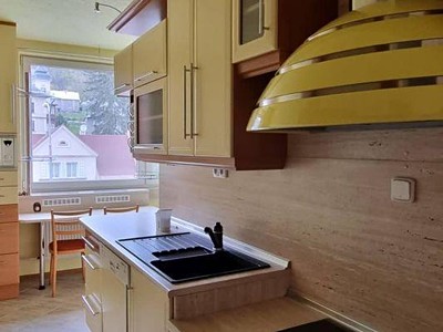 Квартира 2+1 в оренду, 54 м² (3 з 9)