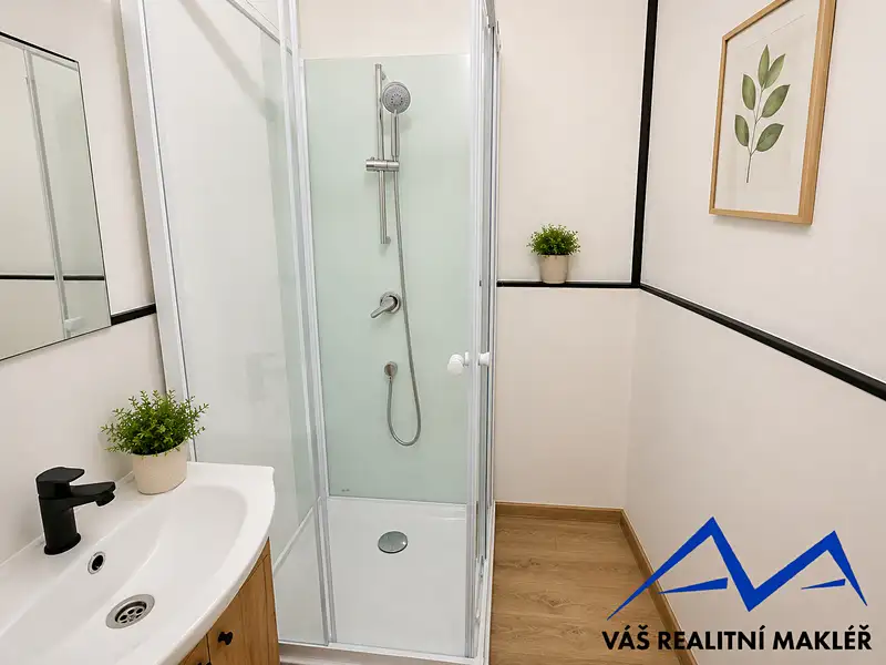Pronájem bytu 2+1 54 m², Karviná – náhled fotky 2