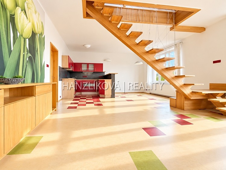 Квартира 4+kk на продаж, 143 м² (2 з 25)
